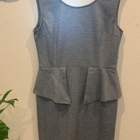 Anthro THML Upland Girl Sleeveless Gray Peplum Knee-length Sheath/Bodycon dress - Picture 2 of 6